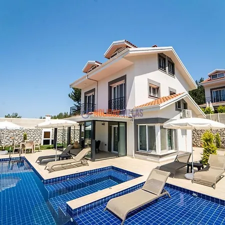 Aylin 2 Villa *